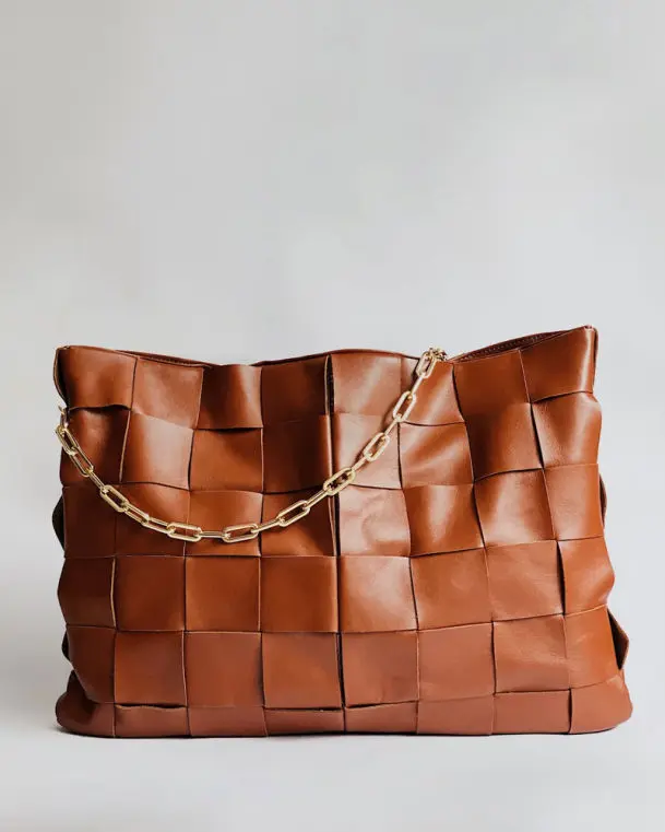 Bali Leather bag maker